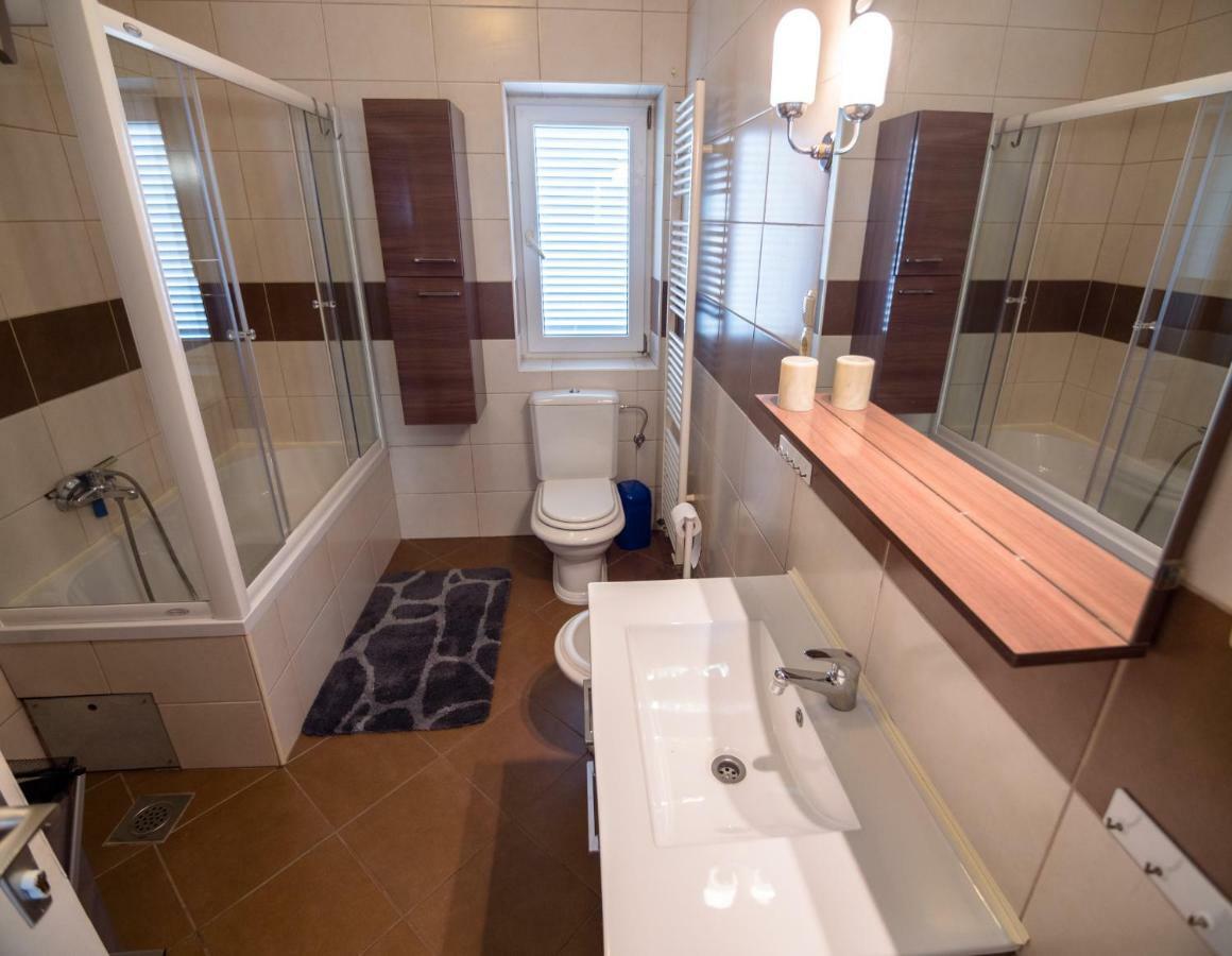 689 Banjol Appartement Buitenkant foto